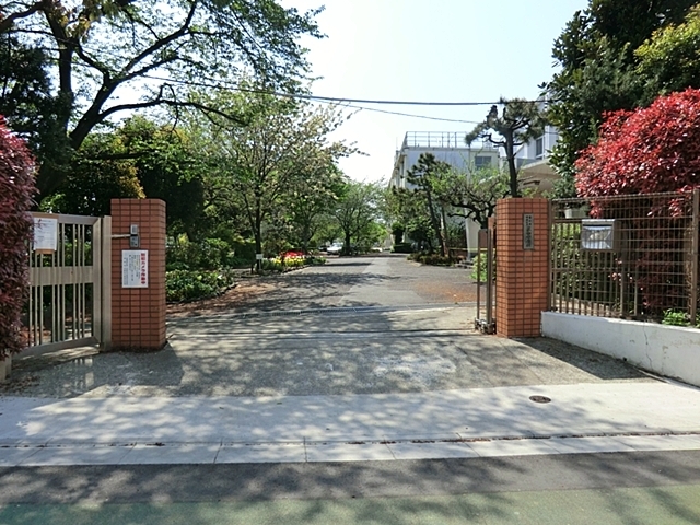 中野区鷺宮３丁目