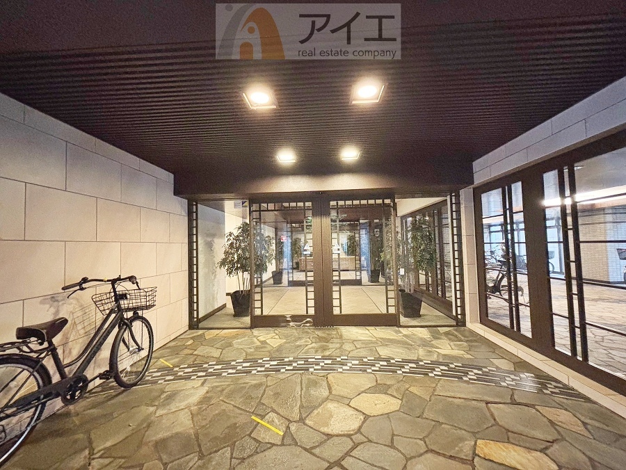 共用部の清掃・修理は管理員が実施