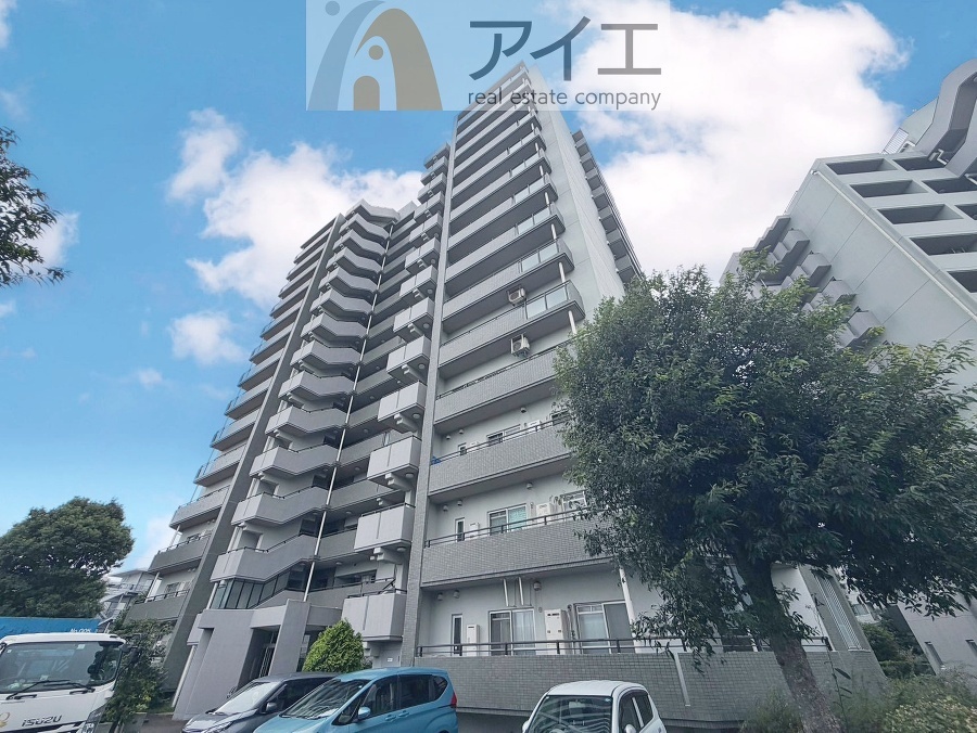 友人を呼びたくなるリノベーション済みのきれいな住まいです
