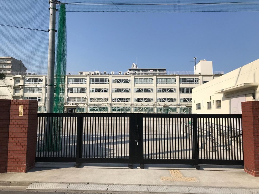 江東区立第二砂町中学校 800m 