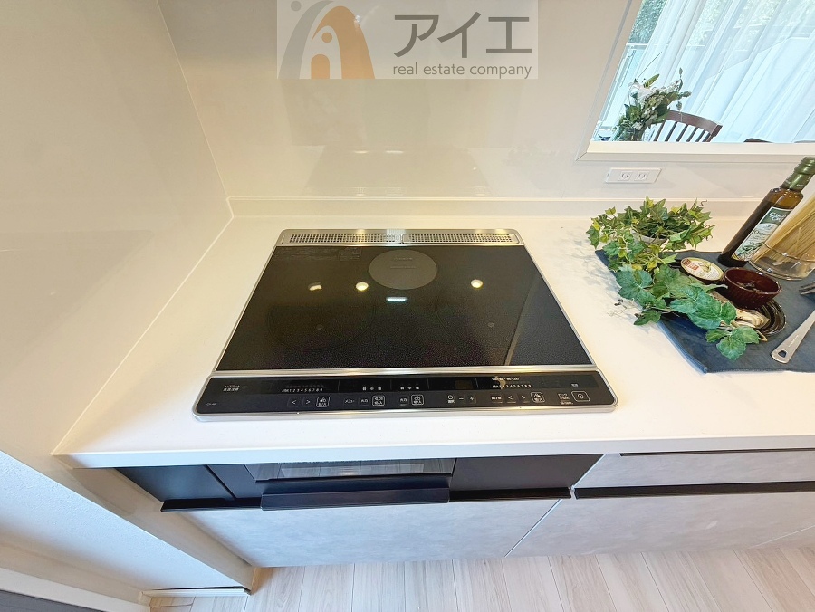 お手入れも楽々!IHコンロで煮込み料理もばっちり