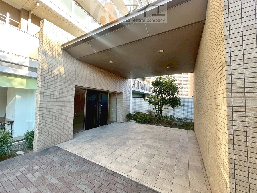溢れる陽光でご家族の笑顔も輝く住まい