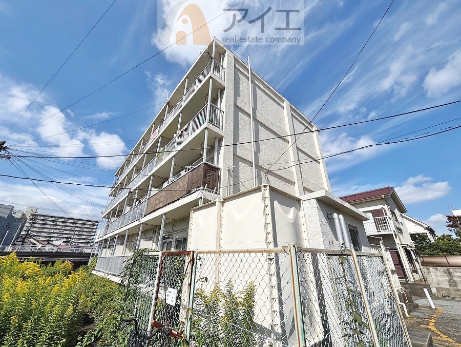 溢れる陽光でご家族の笑顔も輝く住まい