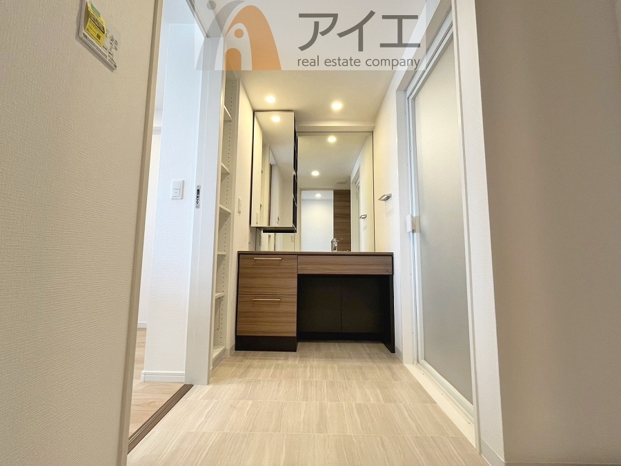 上質な洗面空間がゆとりの時間を演出