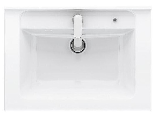   パナソニック　カウンター　水ハネを気にせず使える奥行５３０ｍｍ。濡れたコップなどを気軽におけるスペース設計。