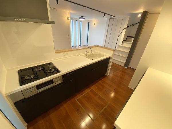 ビルトイン食器洗浄機を完備。