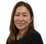 添野　有美